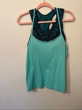 Lululemon Women’s Layered Tank Top - Teal size 8